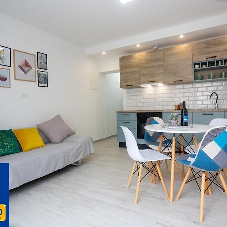 Luxury Apartments Love Kaštela エクステリア 写真