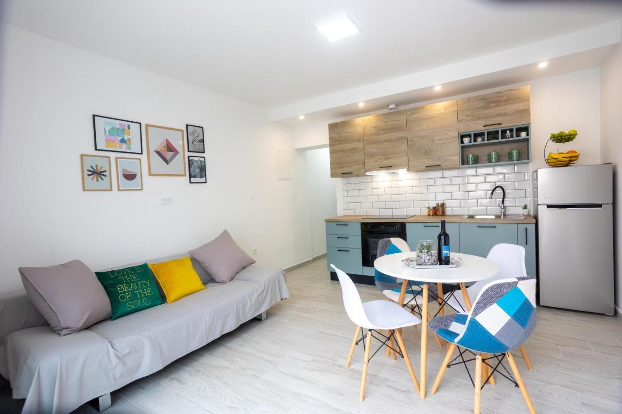 Luxury Apartments Love Kaštela エクステリア 写真